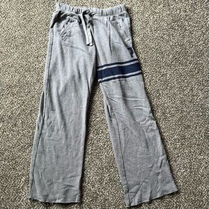 VS sweatpants grey size XS